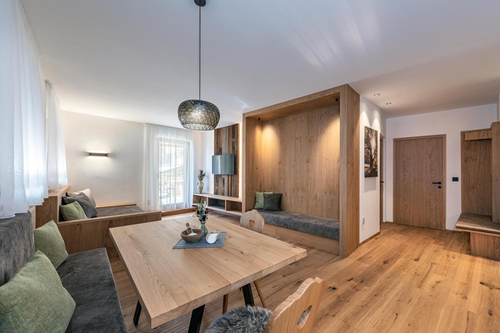 Trinnerhof- Hof Chalets Und Obsthof Mit Zimmer Natz-Schabs المظهر الخارجي الصورة