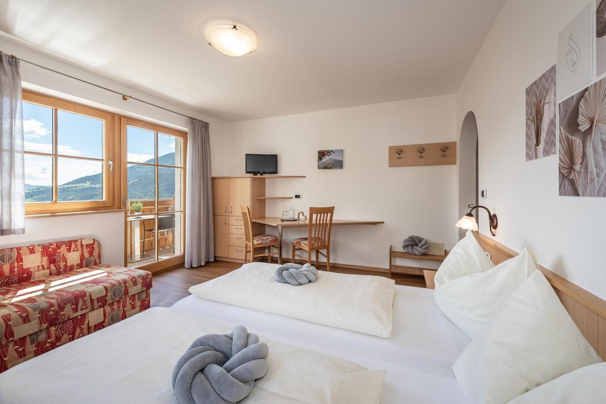 Trinnerhof- Hof Chalets Und Obsthof Mit Zimmer Natz-Schabs المظهر الخارجي الصورة
