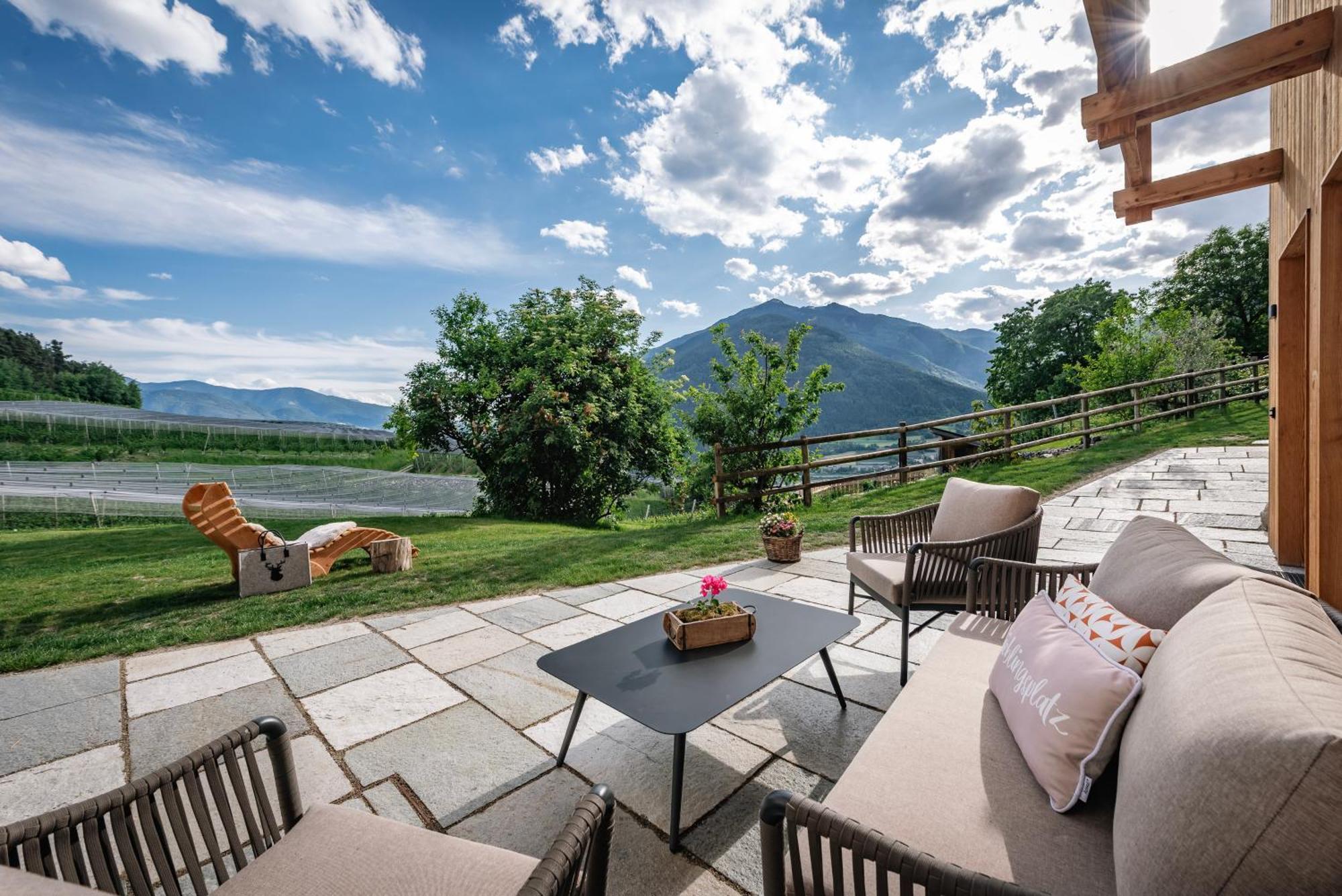 Trinnerhof- Hof Chalets Und Obsthof Natz-Schabs المظهر الخارجي الصورة