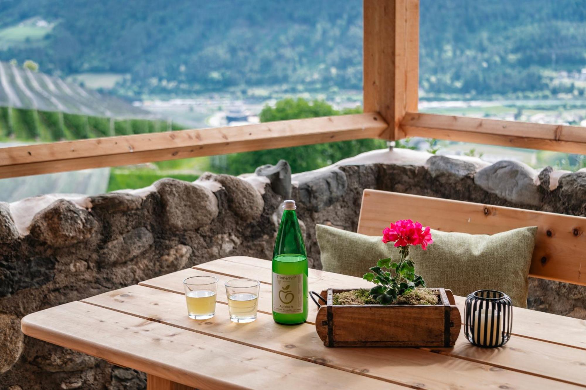Trinnerhof- Hof Chalets Und Obsthof Mit Zimmer Natz-Schabs المظهر الخارجي الصورة